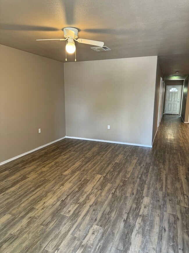 218 E 36th St in Lubbock, TX - Building Photo - Building Photo
