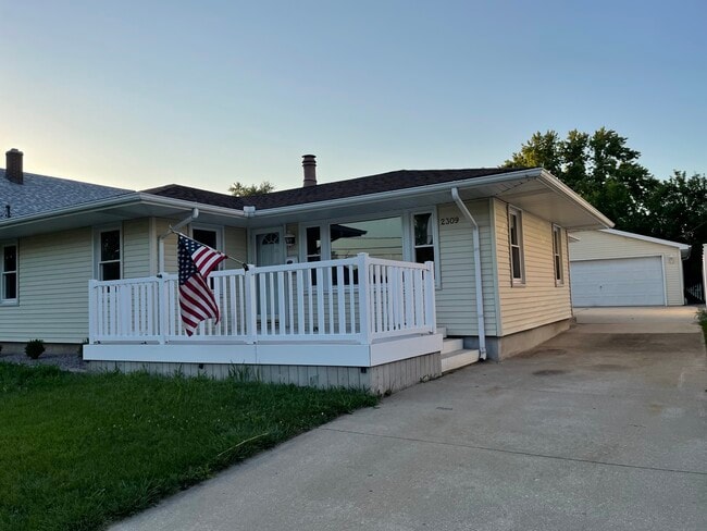 property at 2309 8th St