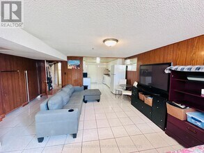 29 Peterdale Rd in Toronto, ON - Building Photo - Building Photo