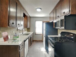 5606 N Bryant Ave in Minneapolis, MN - Foto de edificio - Building Photo