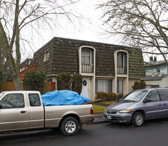 3455-3469 SW 125th Ave in Beaverton, OR - Building Photo - Building Photo