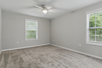 Park at 500 in Stone Mountain, GA - Foto de edificio - Interior Photo