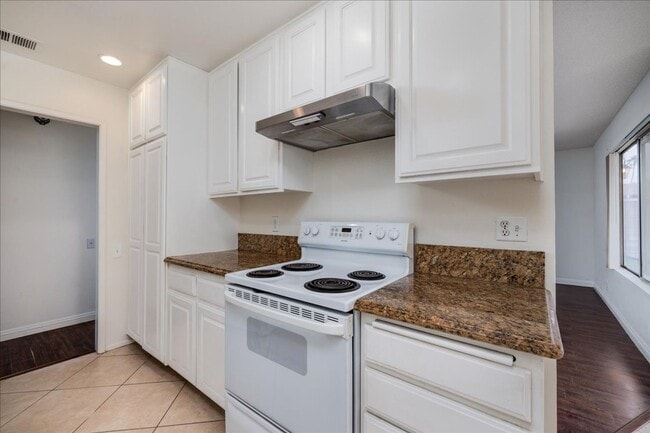 property at 43420 Palmilla Cir