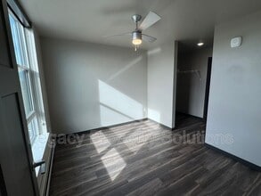 226 E Greenfield Ln in Bismarck, ND - Building Photo - Building Photo