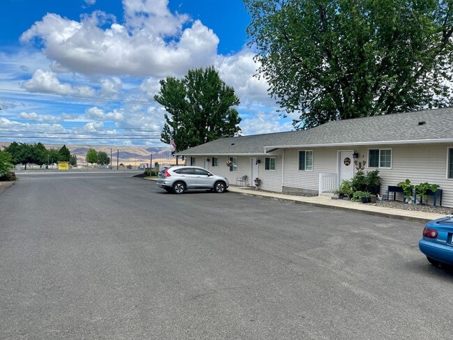 1308 Burrell Ave in Lewiston, ID - Building Photo - Building Photo