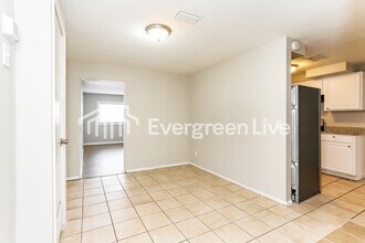 7749 Arble Dr in Jacksonville, FL - Building Photo - Building Photo