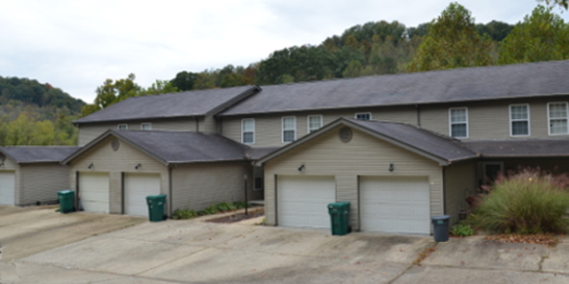 412 Fletcher Rd in Scott Depot, WV - Building Photo