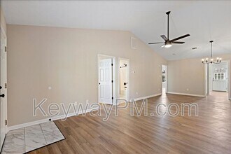 517 Edgecliff Ln in Evans, GA - Building Photo - Building Photo