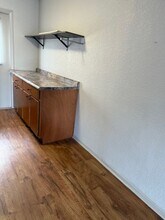 1517 S Taylor Rd in Seffner, FL - Building Photo - Building Photo