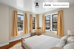 Room in Shared 4 bed/1 bath home in New York, NY - Building Photo