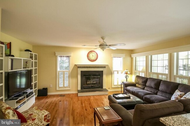 property at 14 Meade Ct