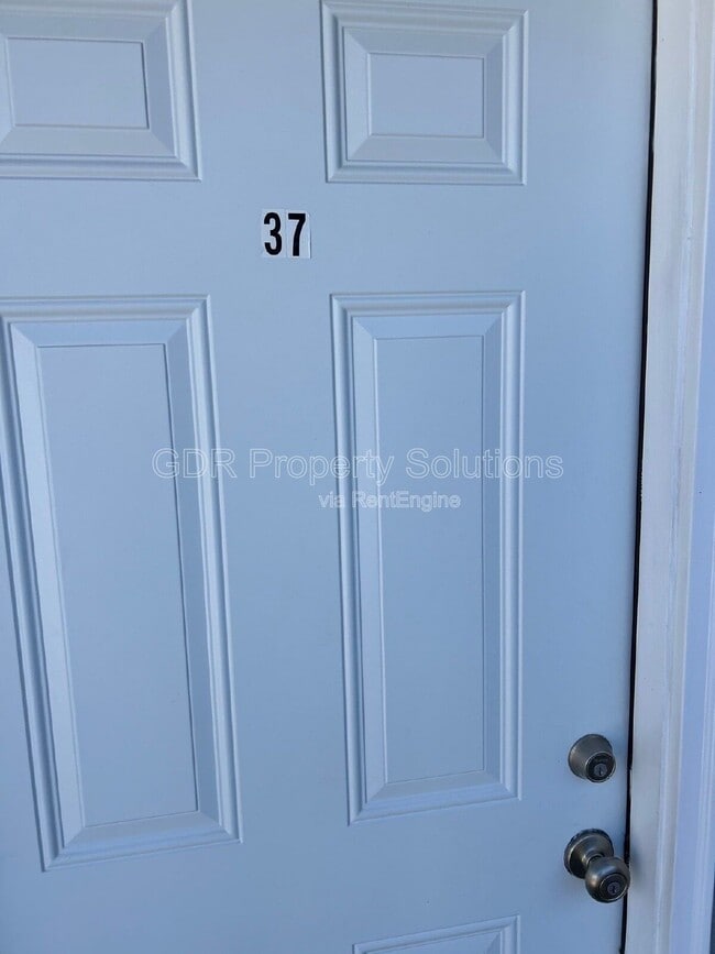 property at 401 14th St NW