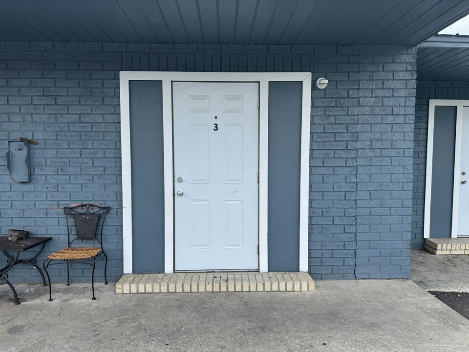1911 Citrus Blvd in Leesburg, FL - Building Photo