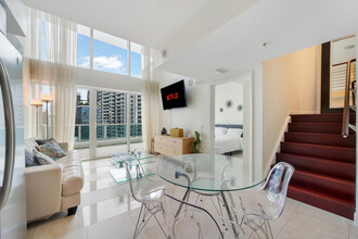 Brickell on The River in Miami, FL - Building Photo - Building Photo