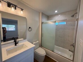 439 Island Ave in Los Angeles, CA - Building Photo - Building Photo