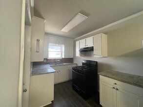 1105 Fisher St in Waco, TX - Building Photo - Building Photo