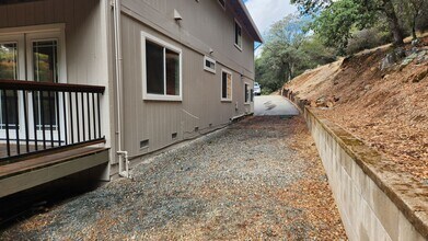 13599 Sun Forest Dr in Penn Valley, CA - Building Photo - Building Photo