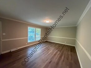3230 Denson Pl in Charlotte, NC - Building Photo - Building Photo