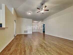 25209 Hyde Park Blvd in Land O Lakes, FL - Building Photo - Building Photo