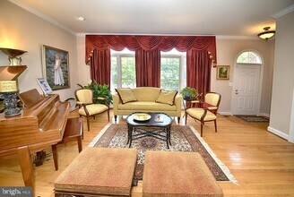 2702 Pembsly Dr in Vienna, VA - Building Photo - Building Photo