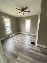 409 N Third St in Boonville, IN - Foto de edificio - Building Photo