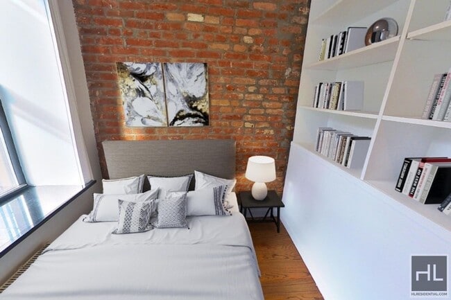 E 13TH ST. in New York, NY - Building Photo - Building Photo