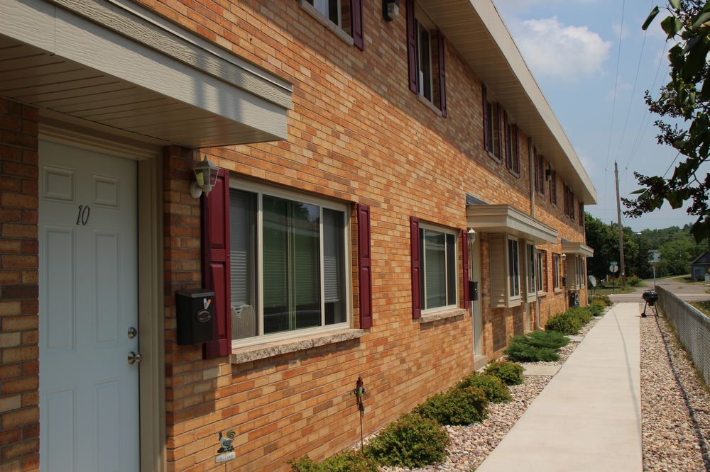 Riverview Apartments in Wausau, WI - Building Photo