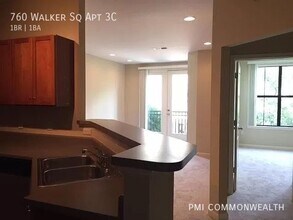 760 Walker Square in Charlottesville, VA - Building Photo - Building Photo