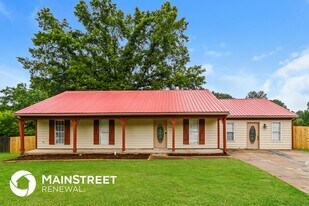 3720 Ramblewood Dr in Horn Lake, MS - Building Photo