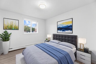 Noel Meadows in London, ON - Building Photo - Building Photo