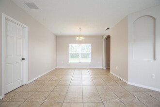 1009 Dudley Dr in Kissimmee, FL - Building Photo - Building Photo
