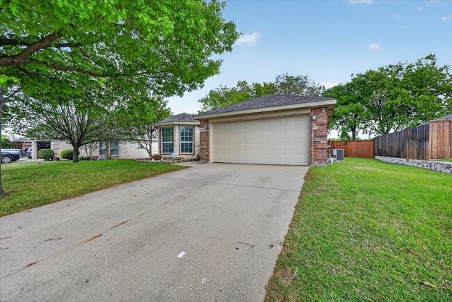 3304 Glenmore Dr in Melissa, TX - Foto de edificio - Building Photo