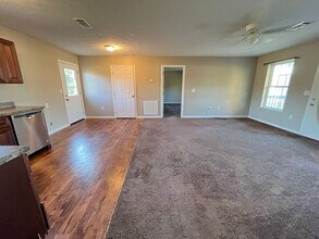 2368 Parkertown Rd in White Pine, TN - Building Photo - Building Photo