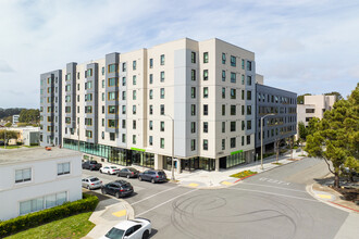 Manzanita Square in San Francisco, CA - Building Photo - Building Photo