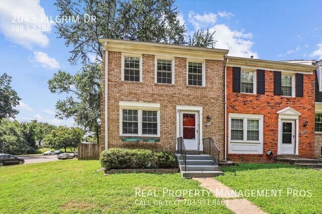 property at 2043 Pilgrim Dr