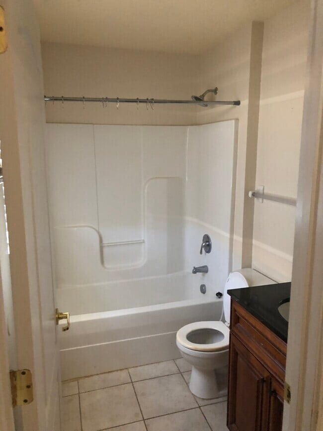 6099 E Pike St in Bay St. Louis, MS - Building Photo - Building Photo