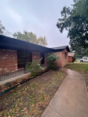 3105 Phoenix Dr in Fort Worth, TX - Building Photo - Building Photo