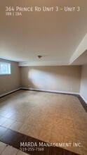 364 Prince Rd in Windsor, ON - Building Photo - Building Photo