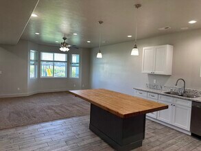 187 Courthouse Way, Unit 400 in Rigby, ID - Building Photo - Building Photo