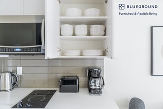 5001 Brooklyn Ave NE in Seattle, WA - Building Photo - Building Photo