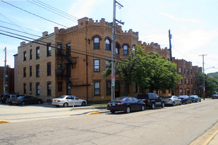 Oakland/Bates Apartments