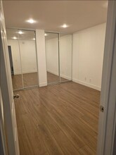 21500 Burbank Blvd, Unit 131 in Woodland Hills, CA - Foto de edificio - Building Photo