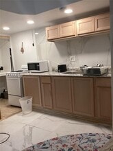 312 N 28th Ave in Hollywood, FL - Building Photo - Building Photo