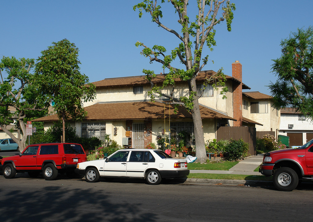 640 S Fashion Park St in Orange, CA - Foto de edificio