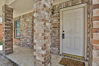 2526 Halstead Dr in Spring, TX - Building Photo - Building Photo