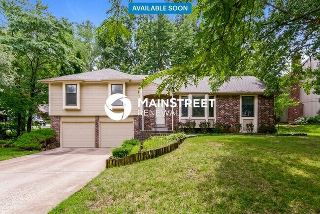 property at 11601 Hemlock St