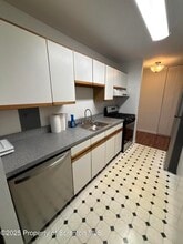 1704 Summit Pointe in Scranton, PA - Building Photo - Building Photo