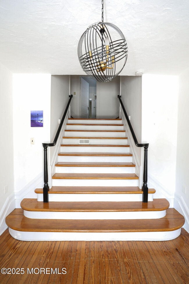 17 Beach Rd in Monmouth Beach, NJ - Building Photo - Building Photo