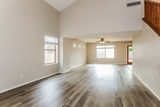 10641 W Piccadilly Rd in Avondale, AZ - Building Photo - Building Photo