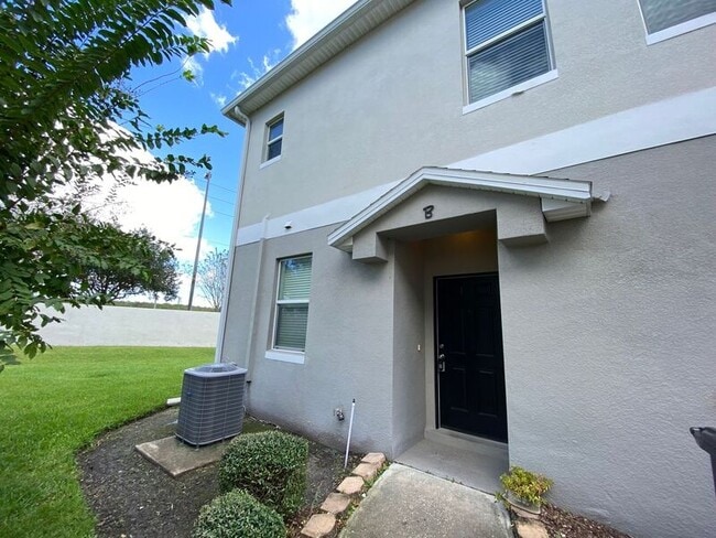 6558 S Goldenrod Rd in Orlando, FL - Building Photo - Building Photo